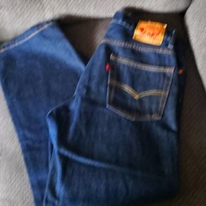 Levi's men's jeans